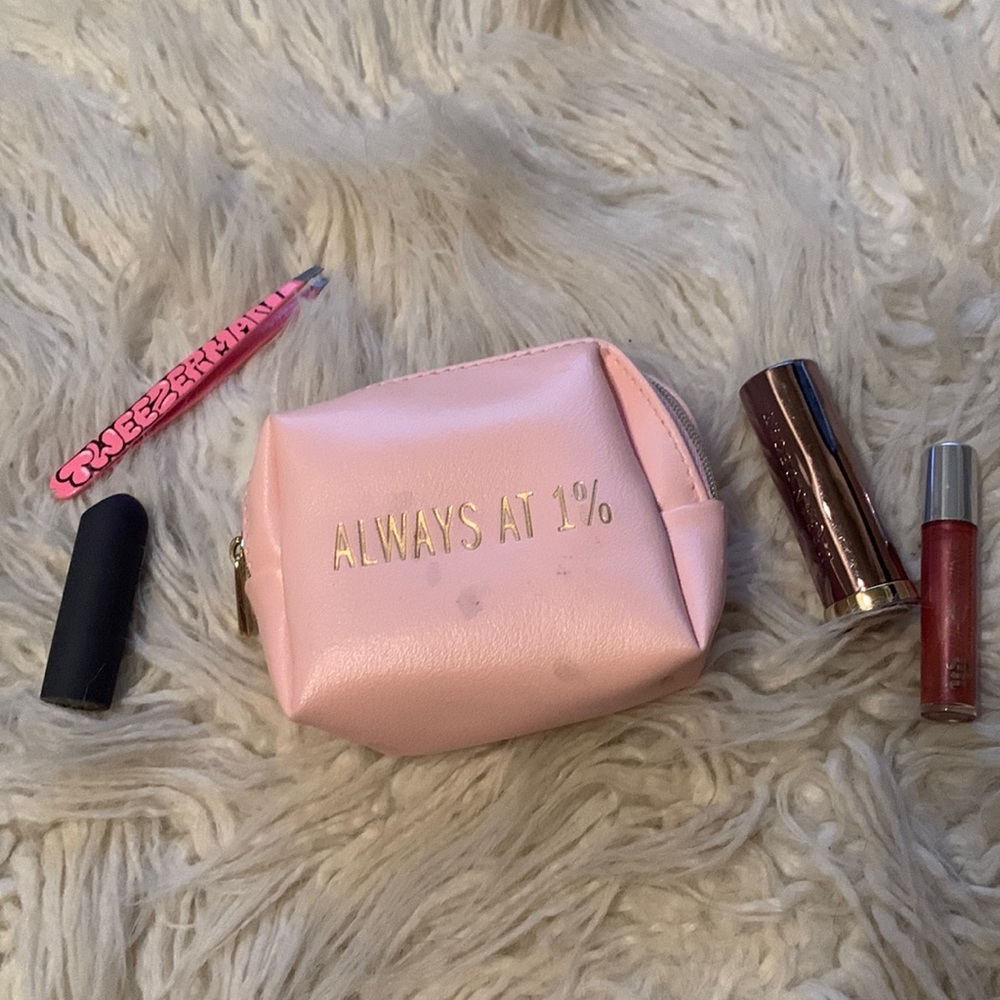 Makeup pouch